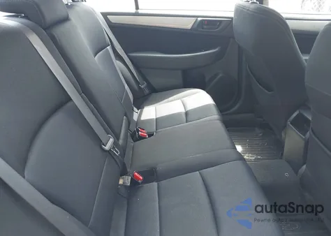 2018 Subaru Legacy 2.5I из США, поврежденный, VIN 4S3BNAA63J3041788